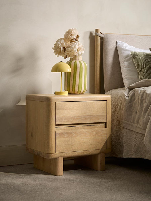 Edvin Bedside Table