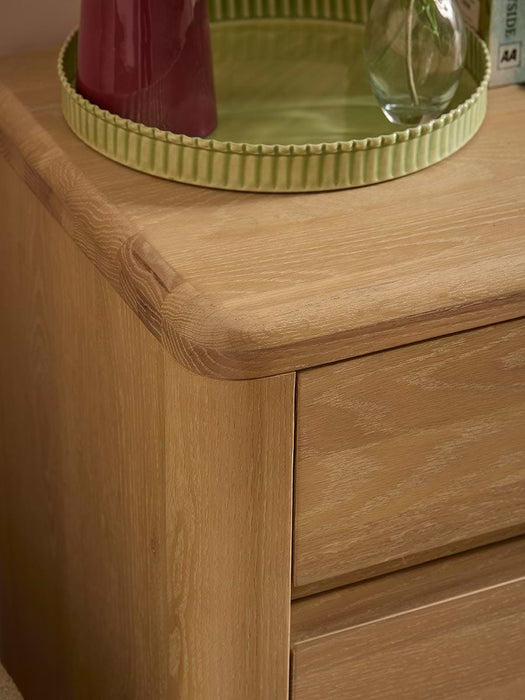 Edvin Chest Of Drawers
