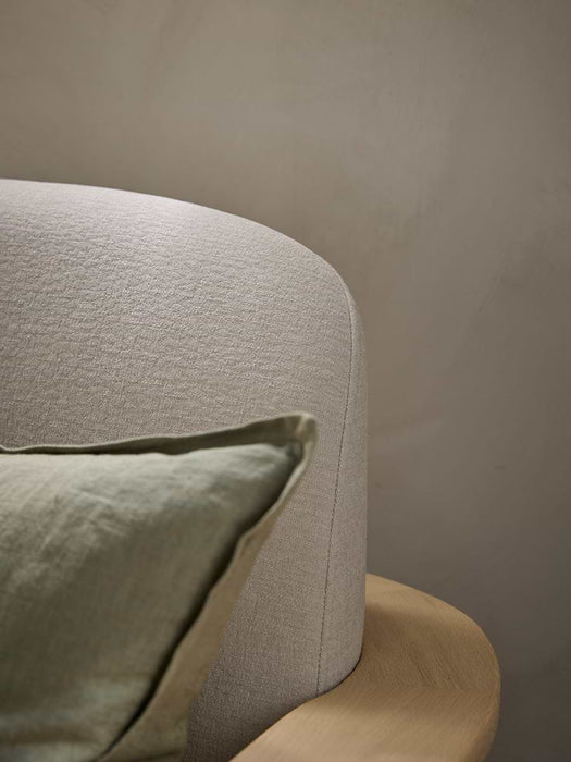 Leyla Sofa
