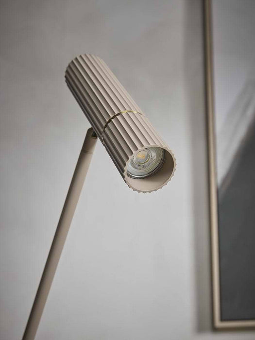 Aeon Reading Lamp