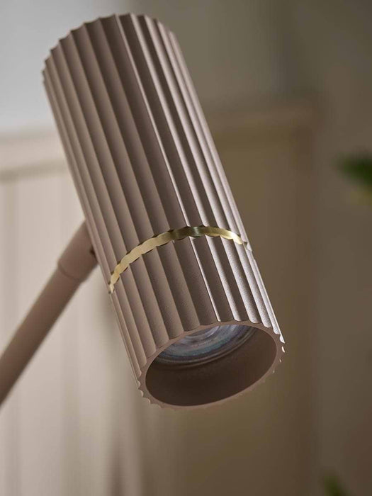 Aeon Desk Lamp