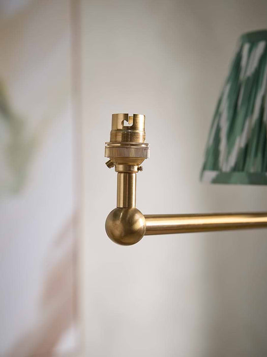Linear Brass Bar Light