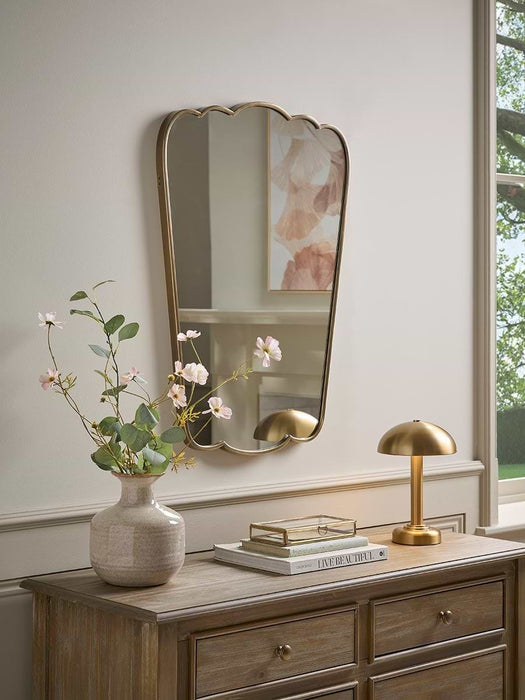 Marie Mirror