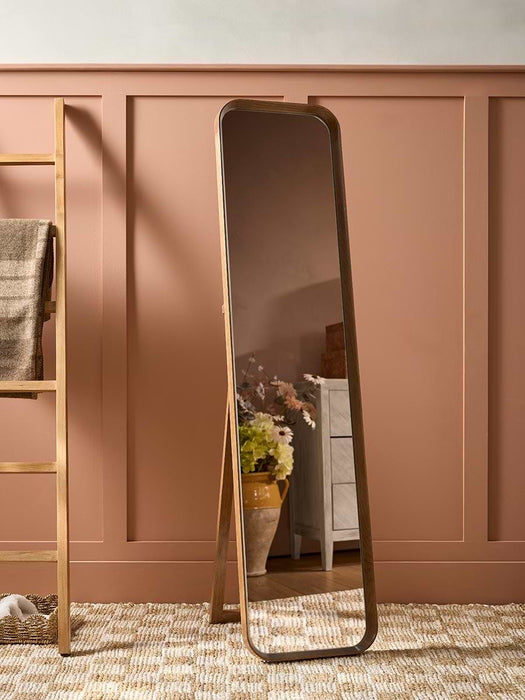 Squoval Oak Standing Full Length Mirror