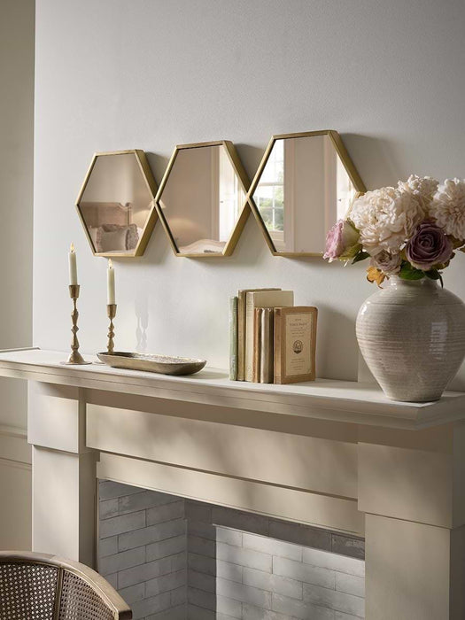 Monica Mirror