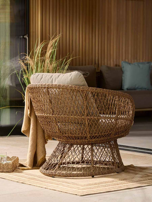 Savila Chair