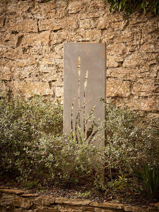 Rusted Bulrush Garden Screen - Small
