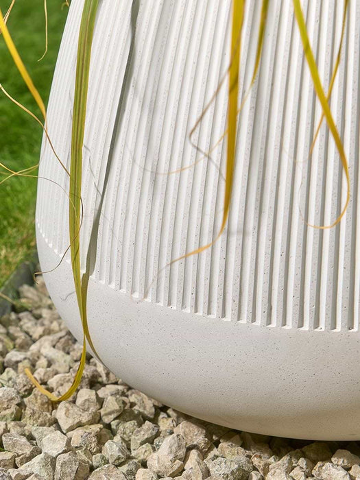 Stonebloom Grooved Planter - Clay