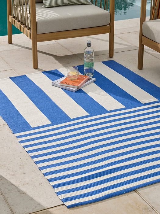 Retro Stripe Indoor Outdoor Rug - Blue