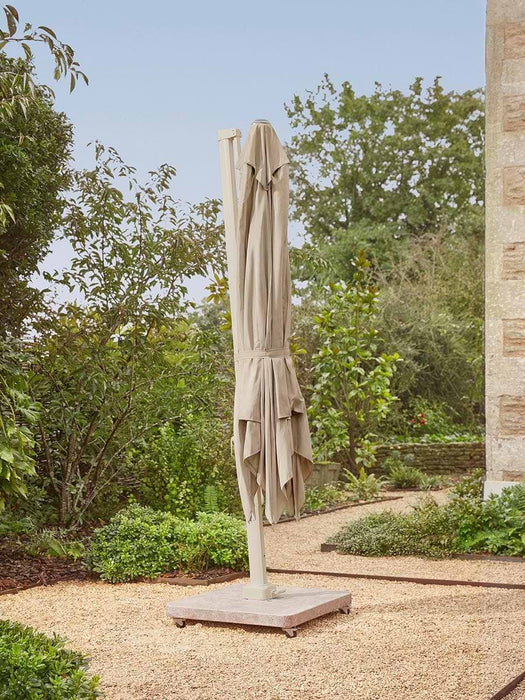 Square Light Up Cantilever Parasol Set - Sandstone & Champagne