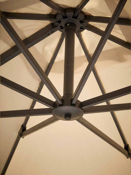 Horizontal Cantilever Parasol Set