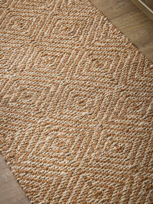 Patterned Diamond Runner
