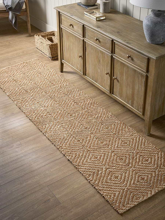 Patterned Diamond Runner