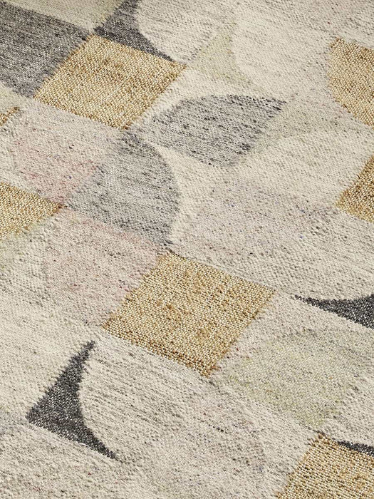 Maudie Woven Rug - Medium