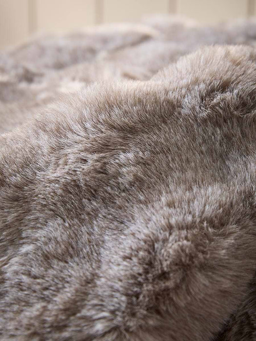 Bobble Faux Fur Throw - Slate Grey