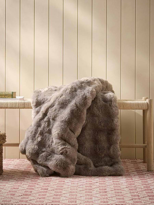 Bobble Faux Fur Throw - Slate Grey