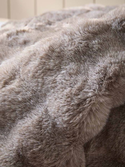 Bobble Faux Fur Throw - Slate Grey