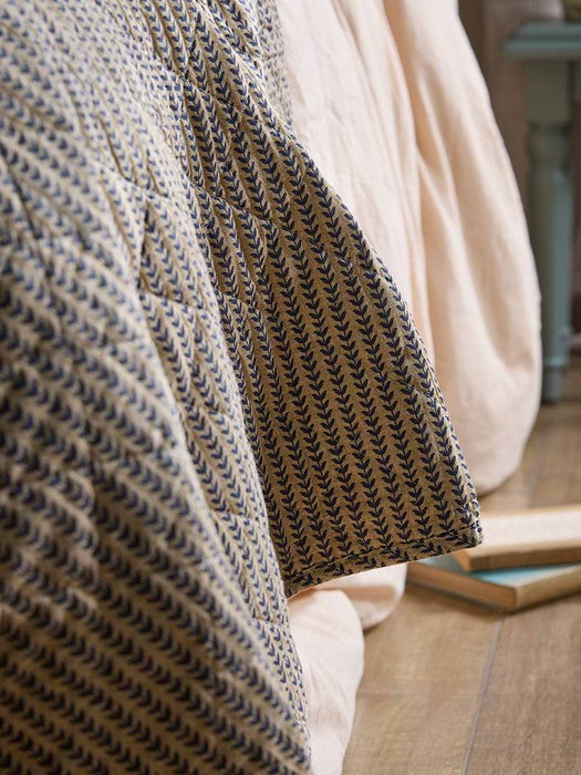 Cotton Quilted Throw - Stem Stripe