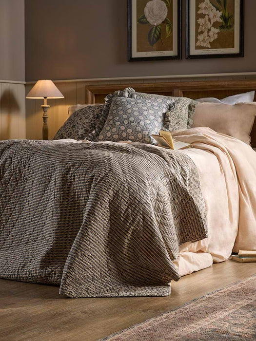 Cotton Quilted Throw - Stem Stripe