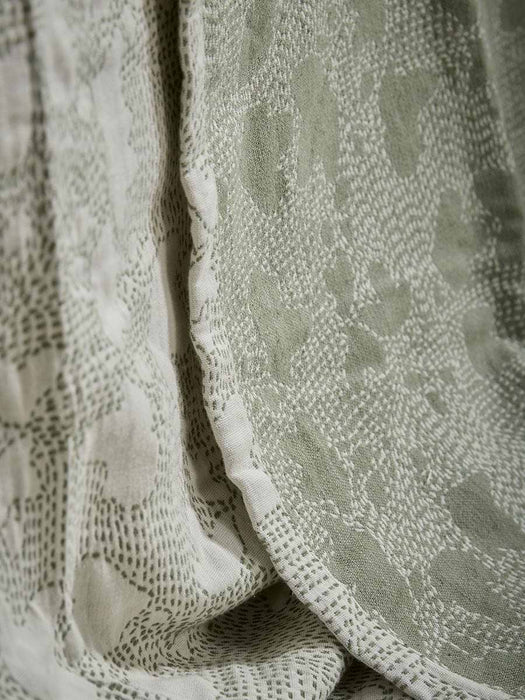 Jacquard Acre Bedspread