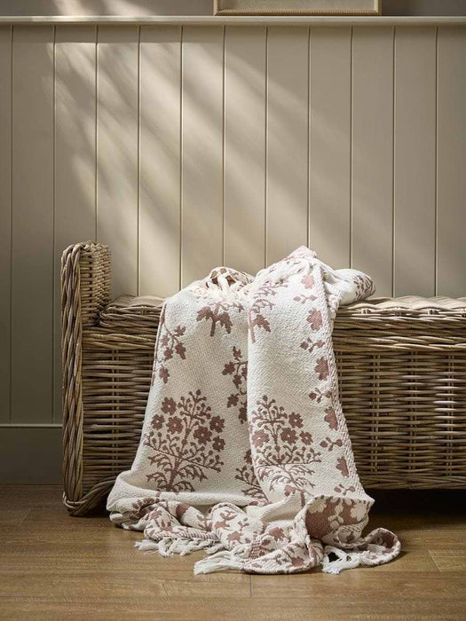 Heritage Pink Tasselled Throw