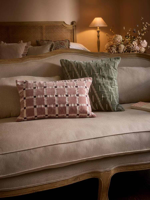 Lola Velvet Cushion - Vintage Rose