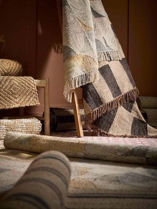 Maudie Woven Rug - Medium
